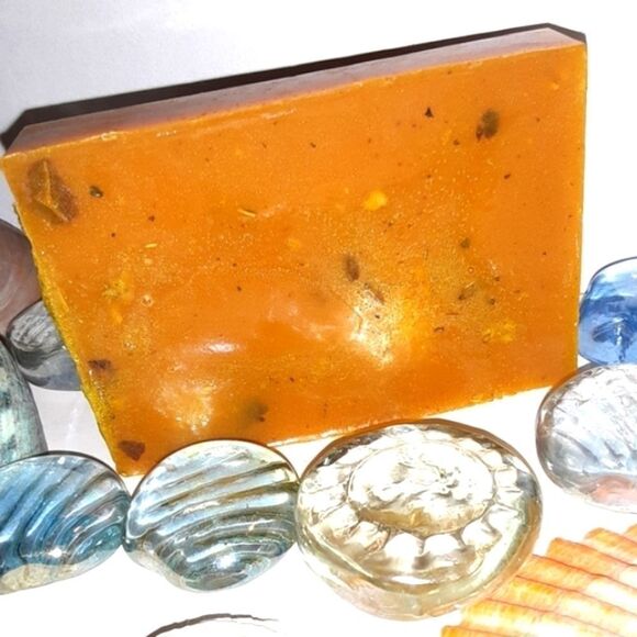 𝅺hand CRAFTED Our new Turmeric &Oatmeal soap bar - Picture 5 of 6